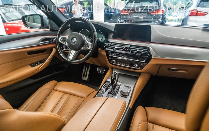 BMW Seria 5 cena 169000 przebieg: 179723, rok produkcji 2018 z Wejherowo małe 781